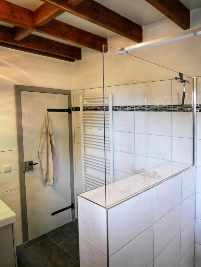 Landhaus Am See Von Robertville Вем Екстер'єр фото